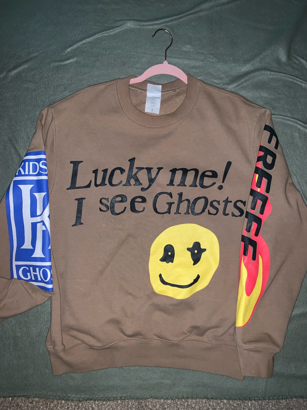 Graphic 'Lucky me! I see Ghosts' Brown Crewneck with Yellow Smiley